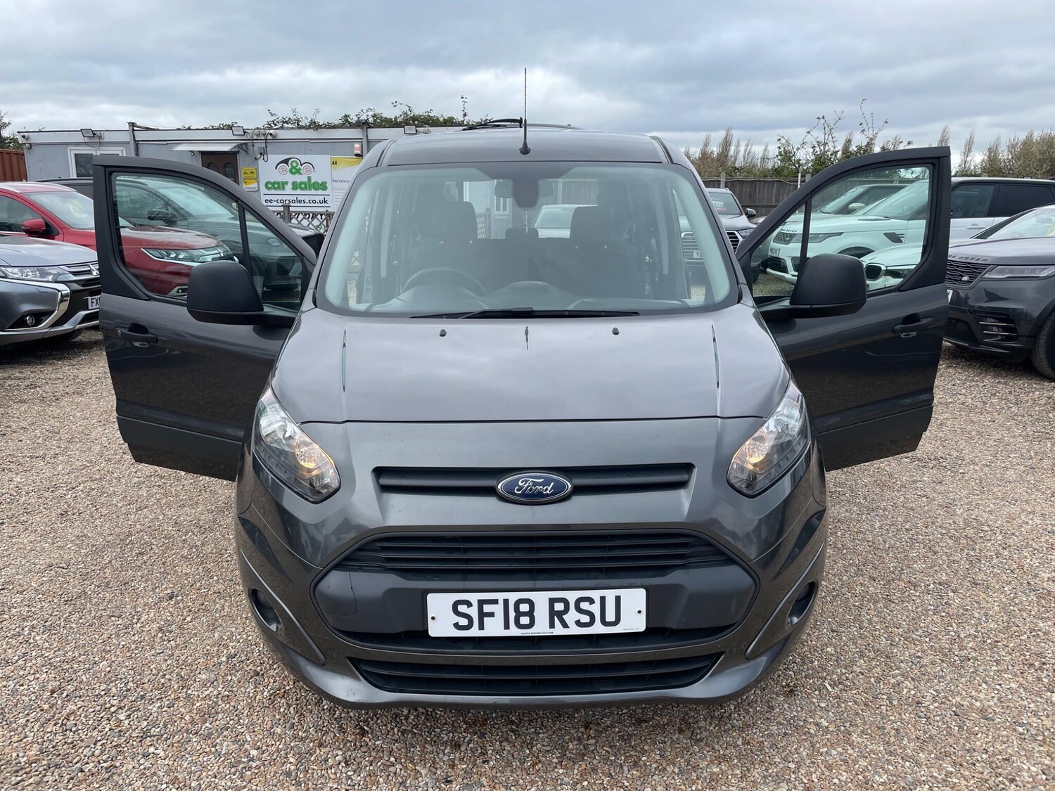 Used Ford Grand Tourneo Connect 2018 for sale - 78170106: Photo 53