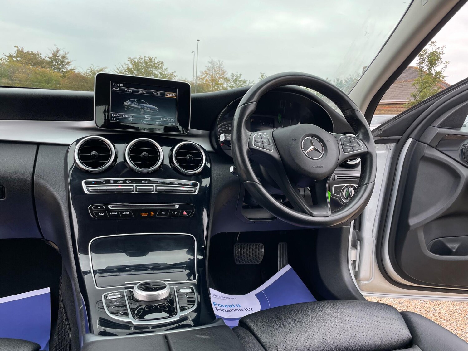 Used Mercedes-Benz C Class 2018 for sale - 77501783: Photo 32