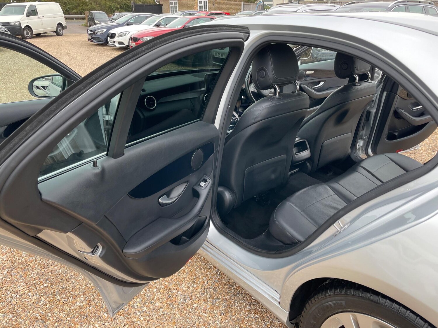 Used Mercedes-Benz C Class 2018 for sale - 77501783: Photo 33