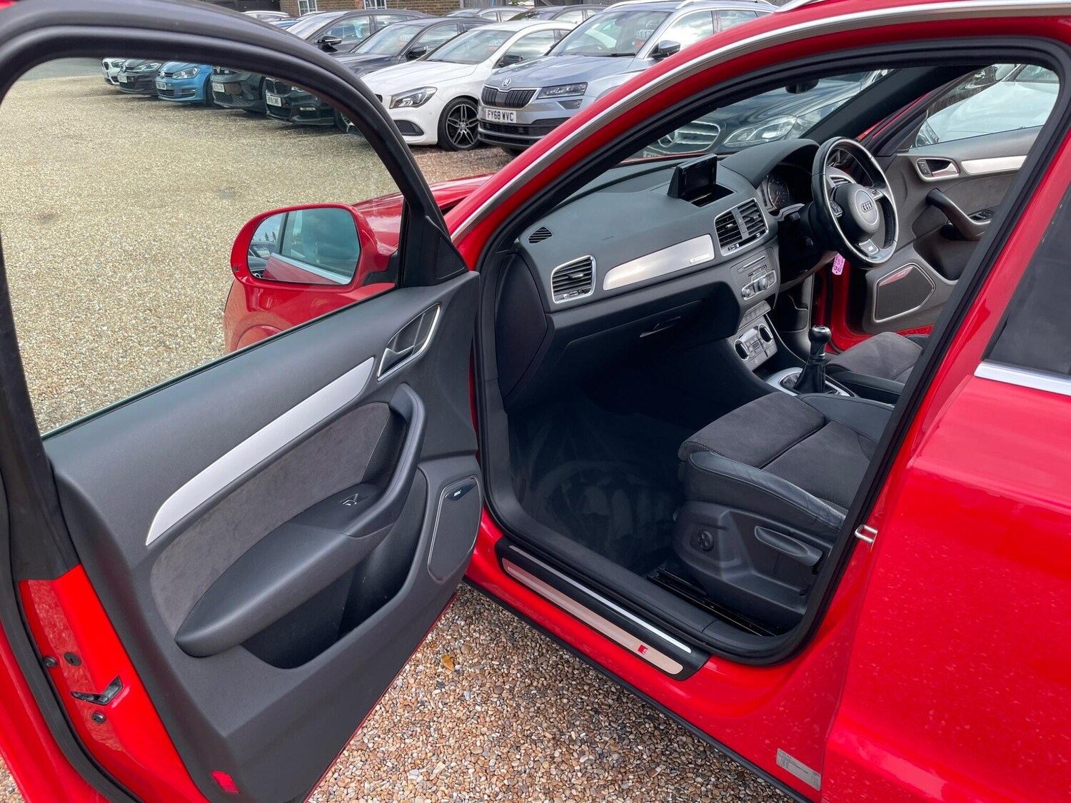 Used Audi Q3 2016 for sale - 77501834: Photo 25