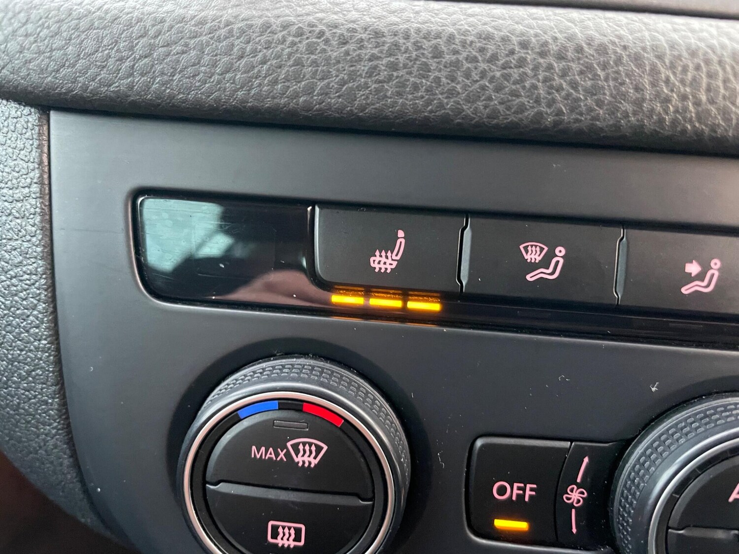 Used Volkswagen Tiguan 2015 for sale - 77501845: Photo 17