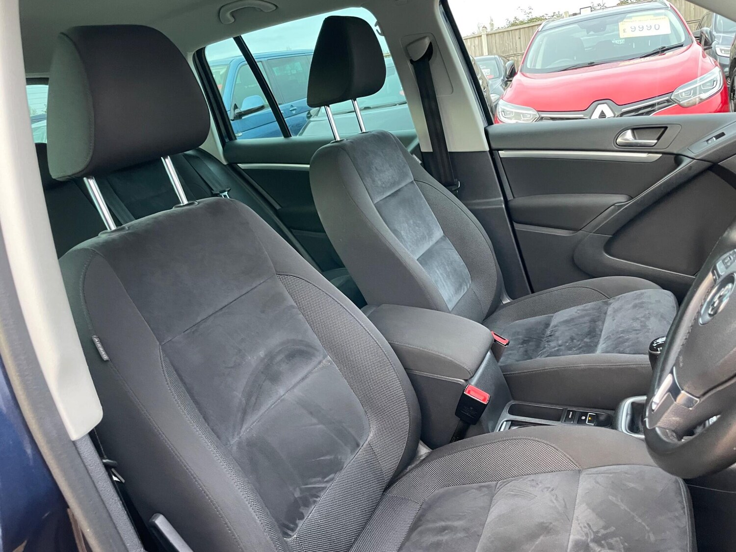 Used Volkswagen Tiguan 2015 for sale - 77501845: Photo 23