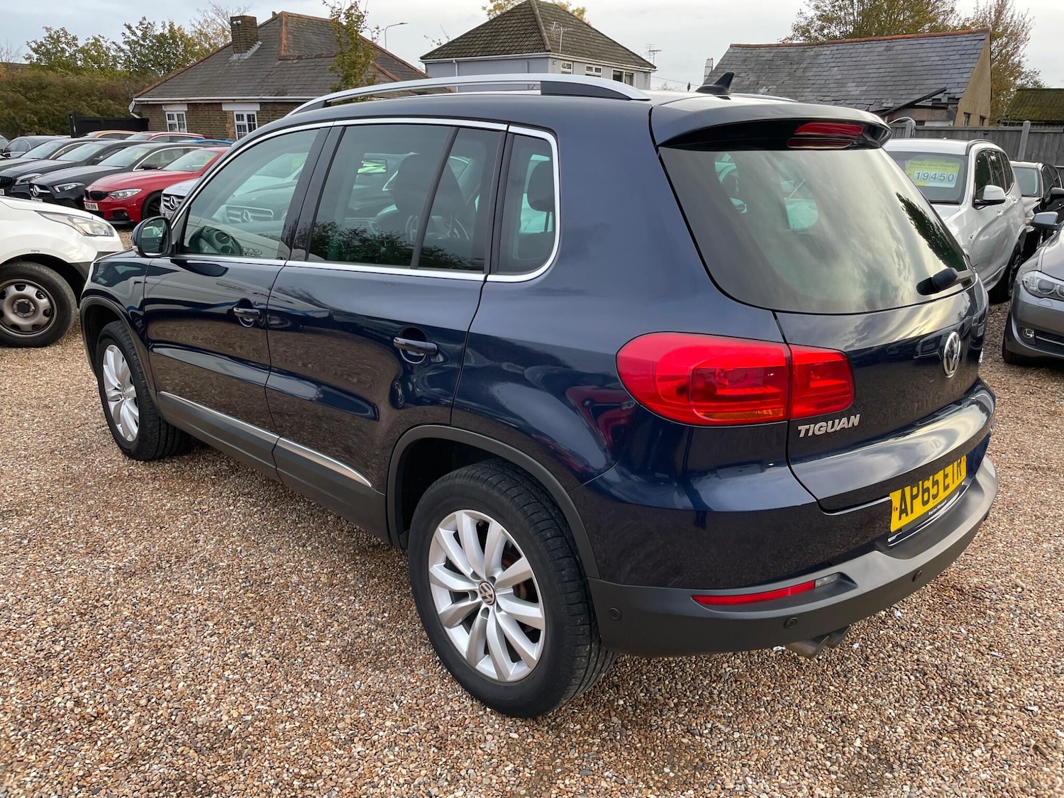 Used Volkswagen Tiguan 2015 for sale - 77501845: Photo 5