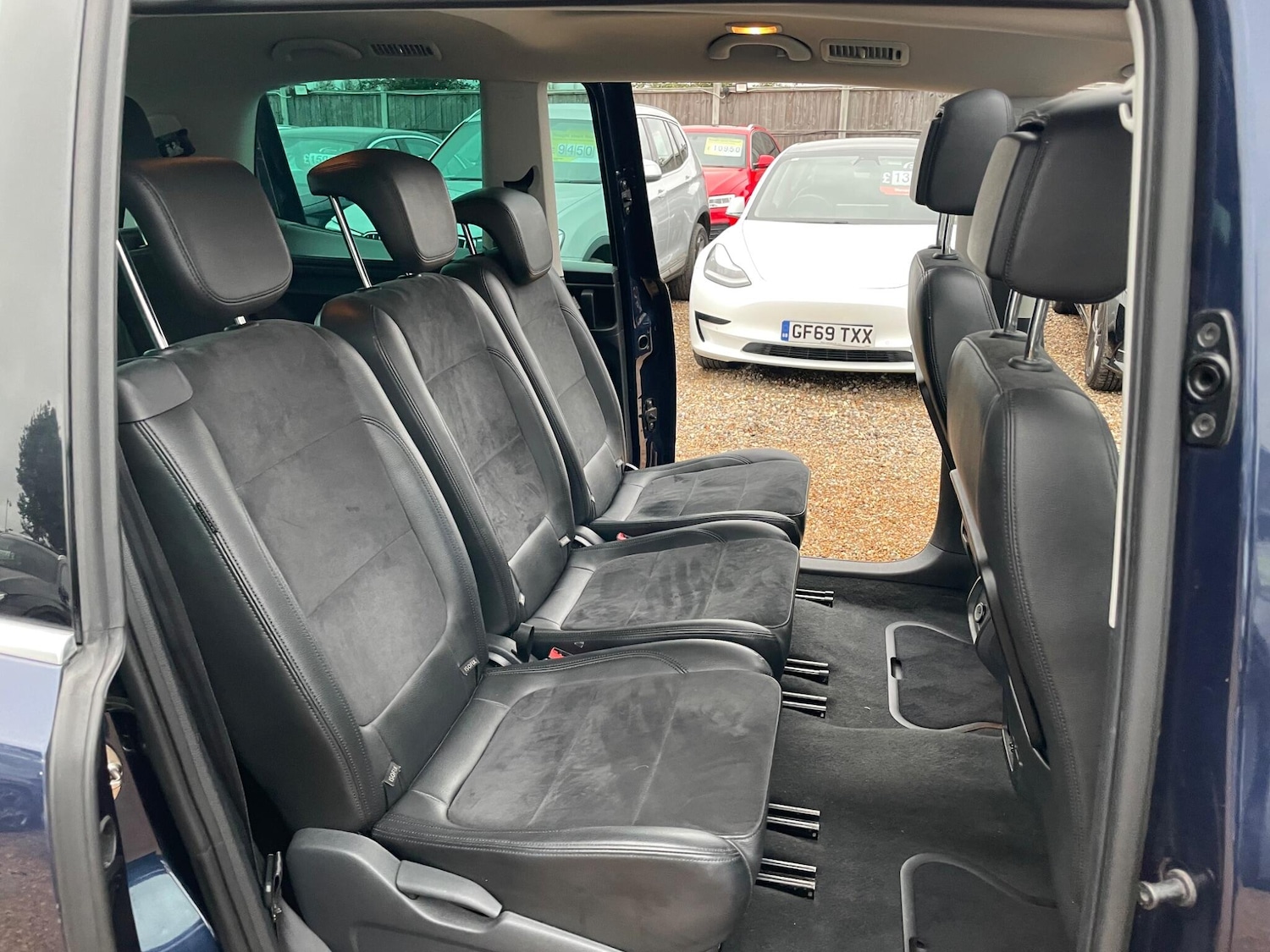 Used Volkswagen Sharan 2013 for sale - 77612196: Photo 35