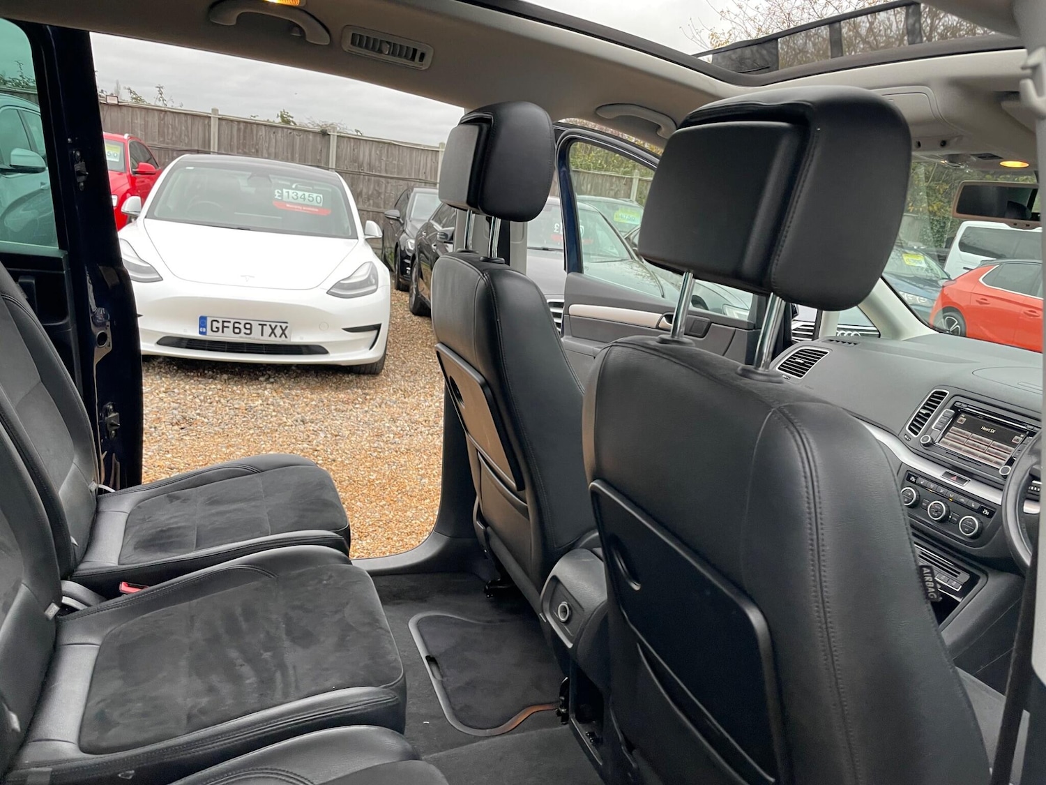 Used Volkswagen Sharan 2013 for sale - 77612196: Photo 36