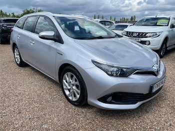 Used Toyota Auris 2018 for sale - 78784428: Photo
