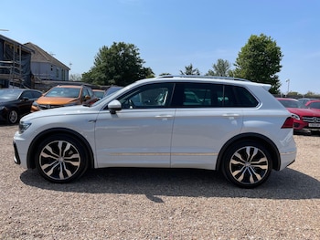 Used Volkswagen Tiguan 2017 for sale - 79076220: Photo