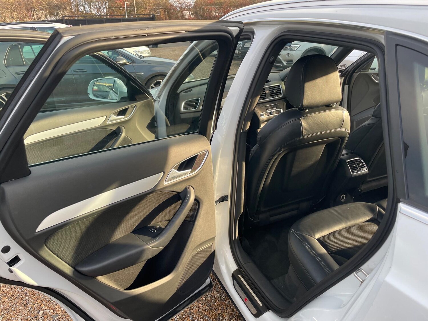 Used Audi Q3 2017 for sale - 77501836: Photo 35