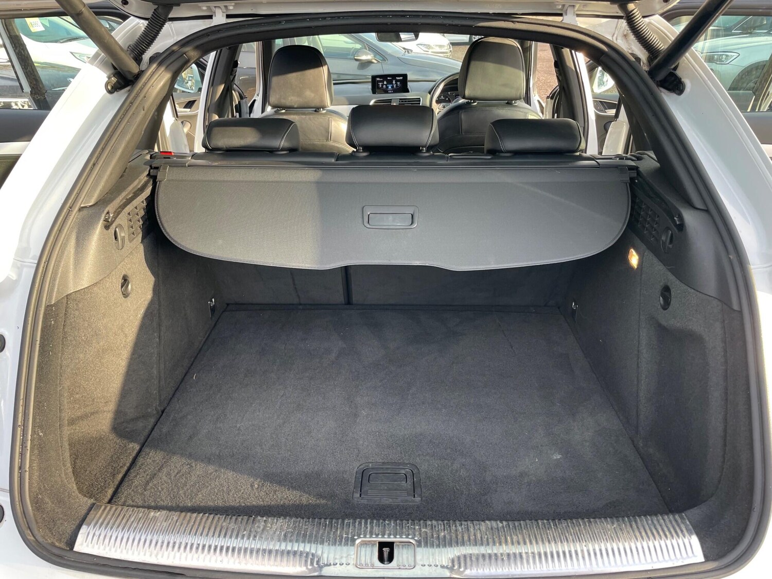 Used Audi Q3 2017 for sale - 77501836: Photo 45