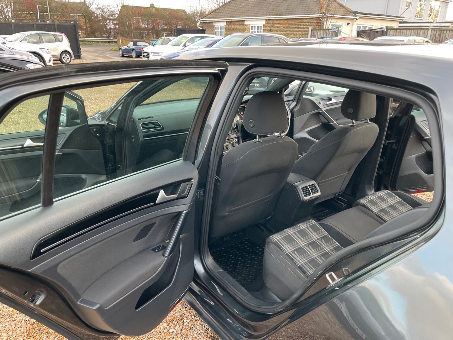 Used Volkswagen Golf for sale - 77501791: Photo 33