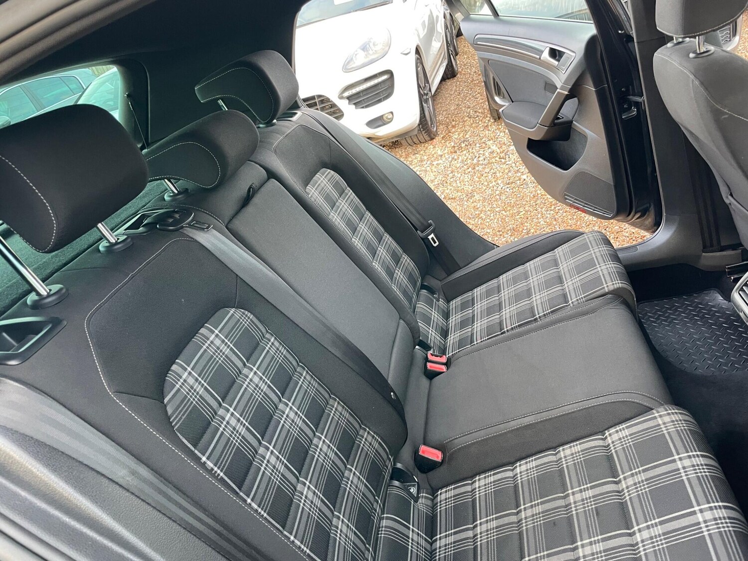 Used Volkswagen Golf for sale - 77501791: Photo 42