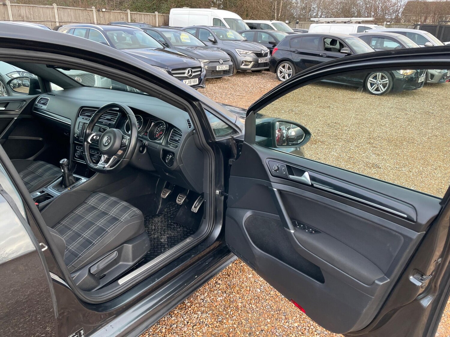 Used Volkswagen Golf for sale - 77501791: Photo 9