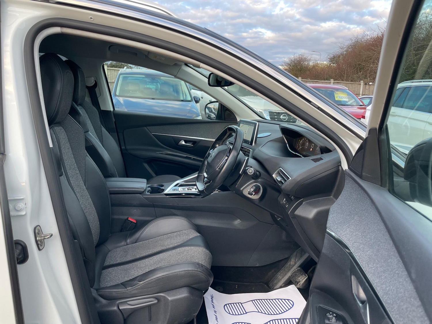 Used Peugeot 3008 for sale - 77705264: Photo 24