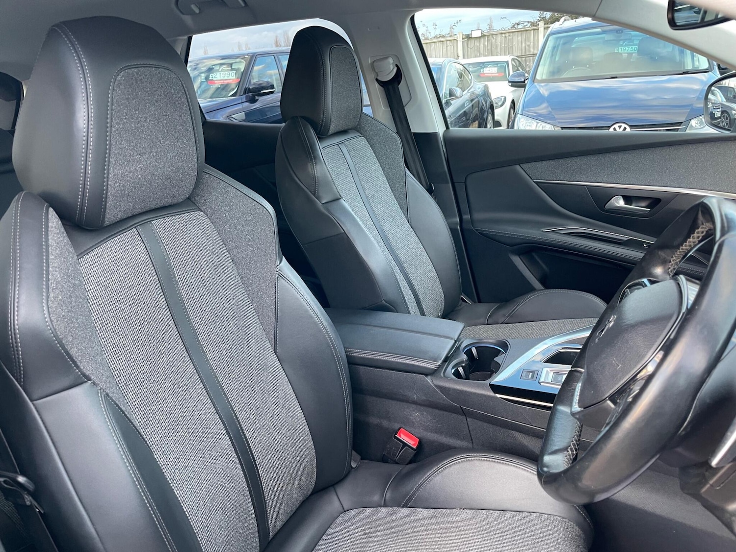 Used Peugeot 3008 for sale - 77705264: Photo 25