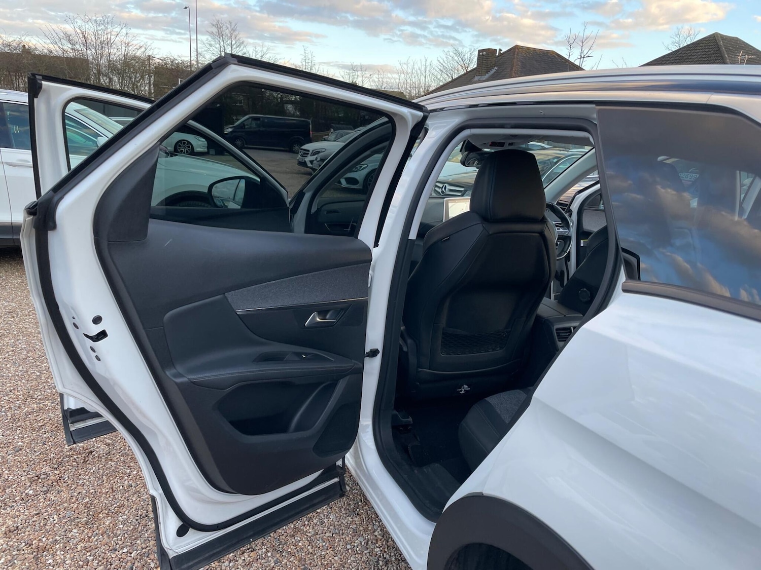 Used Peugeot 3008 for sale - 77705264: Photo 32