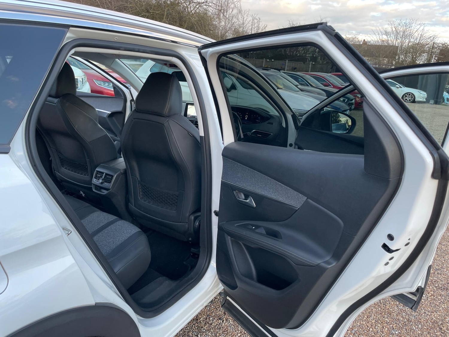 Used Peugeot 3008 for sale - 77705264: Photo 37