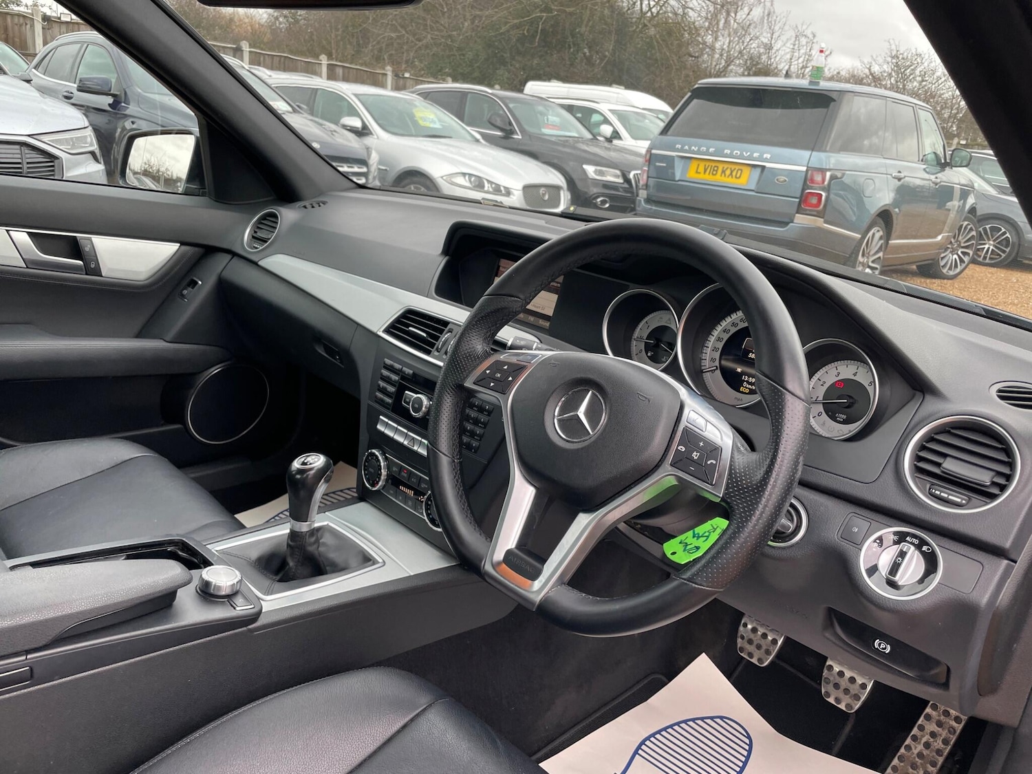 Used Mercedes-Benz C Class 2014 for sale - 77501846: Photo 11