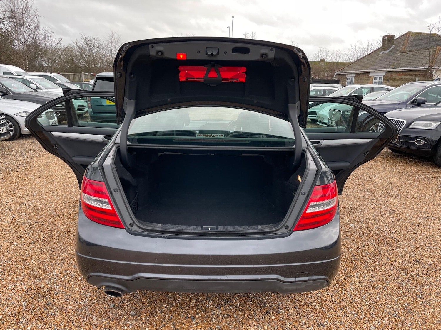 Used Mercedes-Benz C Class 2014 for sale - 77501846: Photo 46