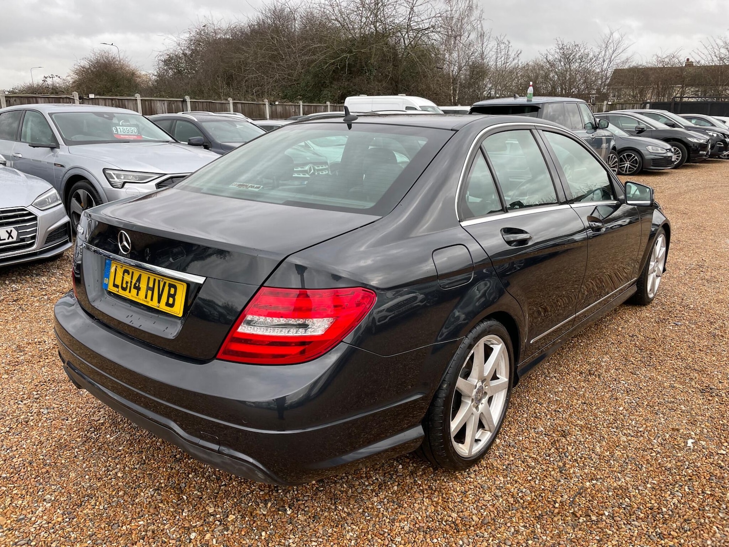 Used Mercedes-Benz C Class 2014 for sale - 77501846: Photo 7