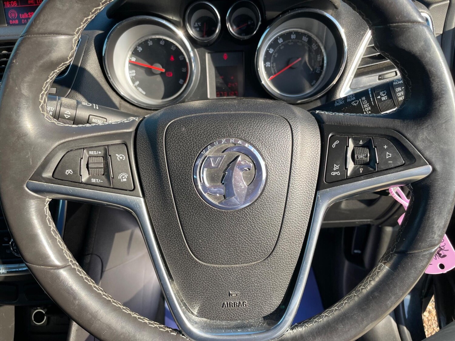 Used Vauxhall Mokka 2015 for sale - 77501838: Photo 14