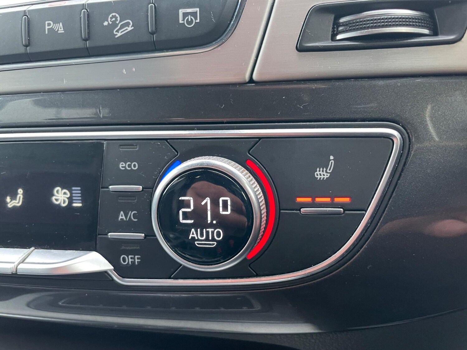 Used Audi Q7 2018 for sale - 77882823: Photo 21