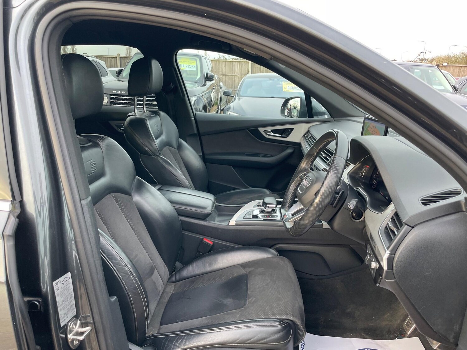 Used Audi Q7 2018 for sale - 77882823: Photo 25