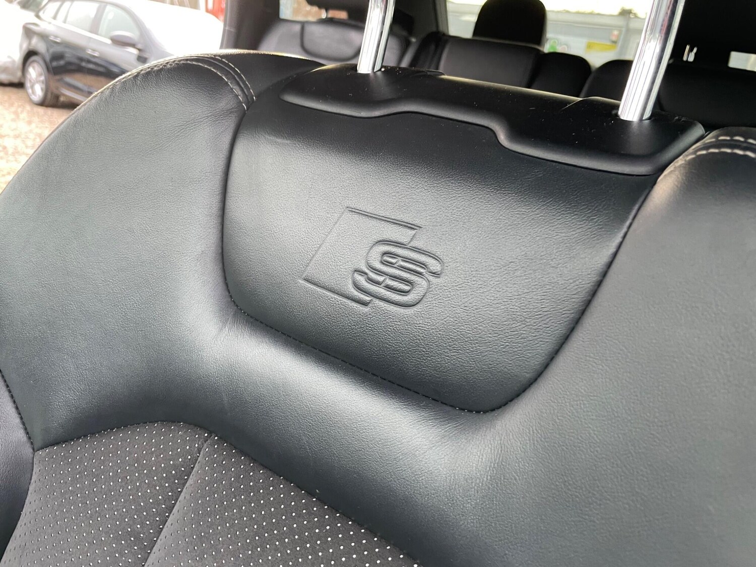 Used Audi Q7 2018 for sale - 77882823: Photo 36