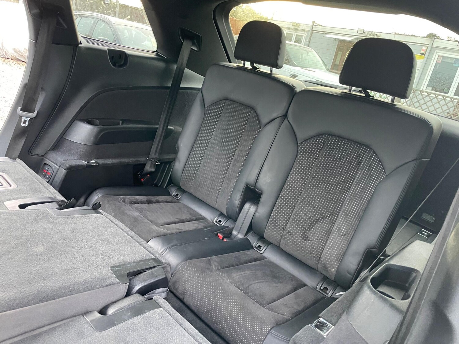 Used Audi Q7 2018 for sale - 77882823: Photo 50