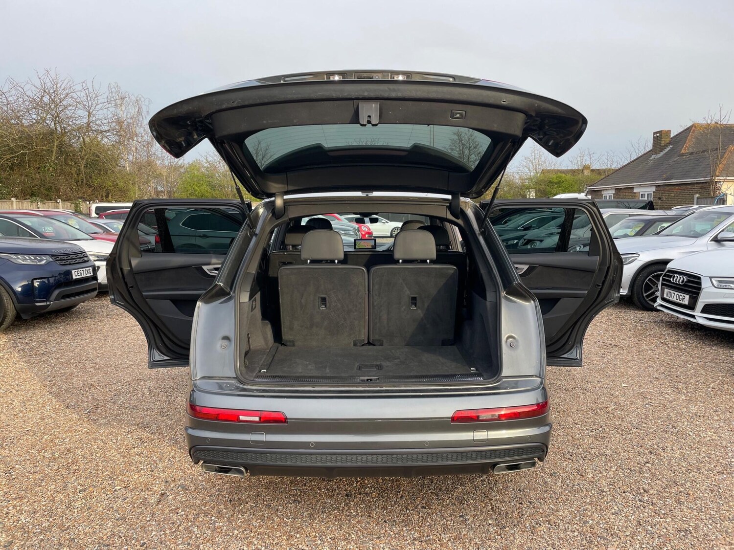 Used Audi Q7 2018 for sale - 77882823: Photo 55