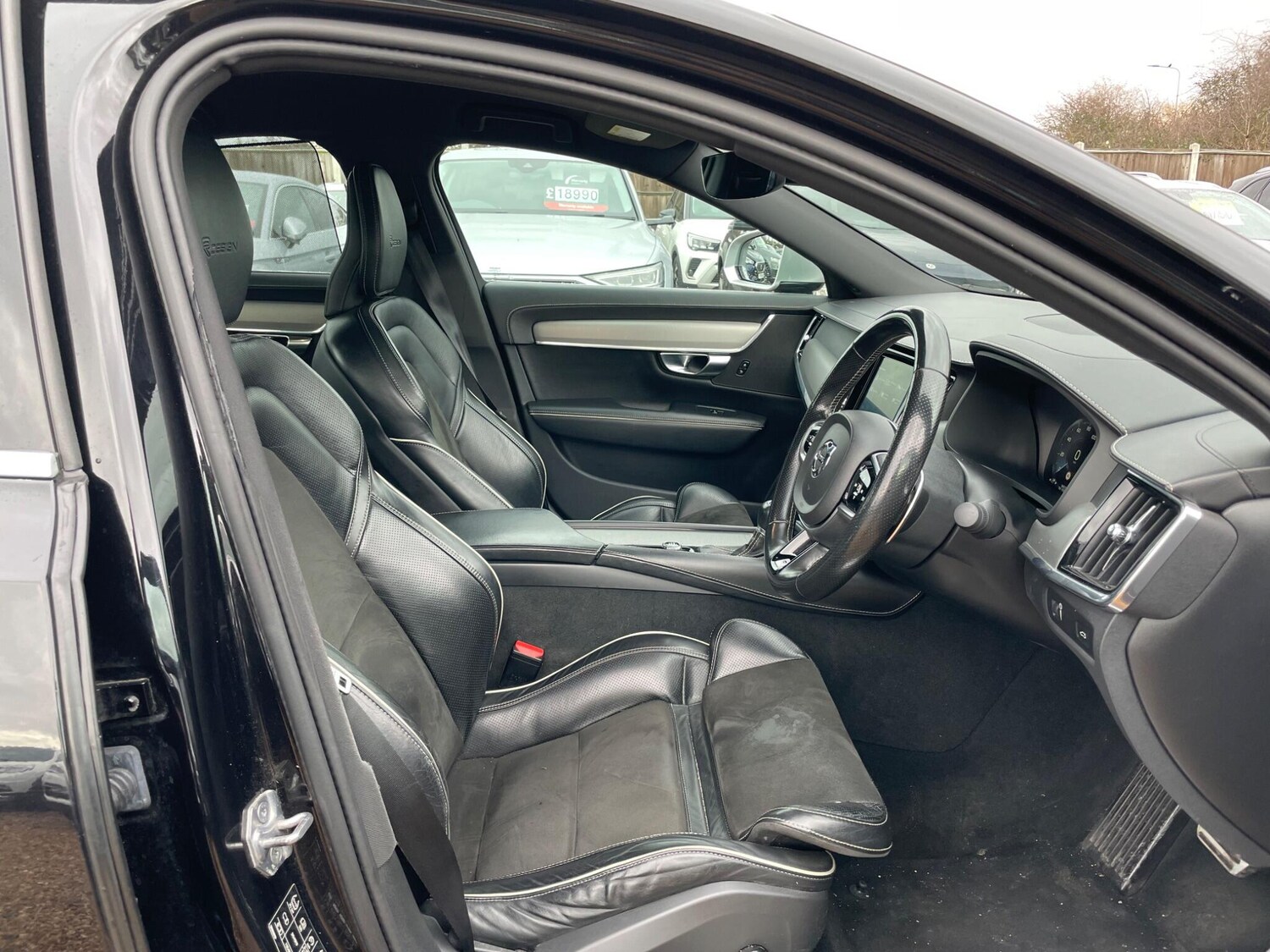 Used Volvo S90 2018 for sale - 77501841: Photo 19