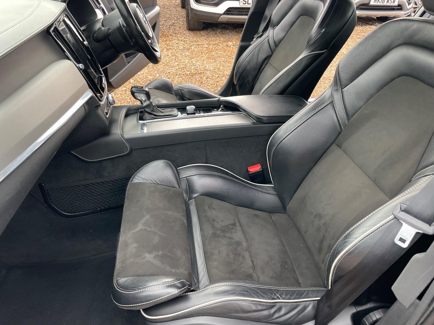 Used Volvo S90 2018 for sale - 77501841: Photo 24