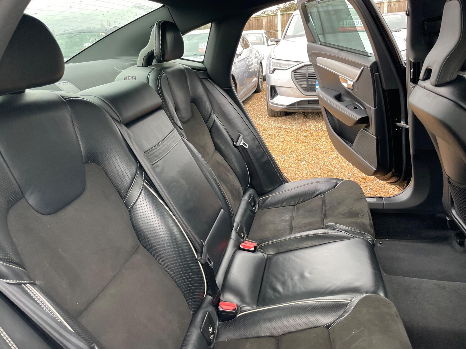 Used Volvo S90 2018 for sale - 77501841: Photo 38