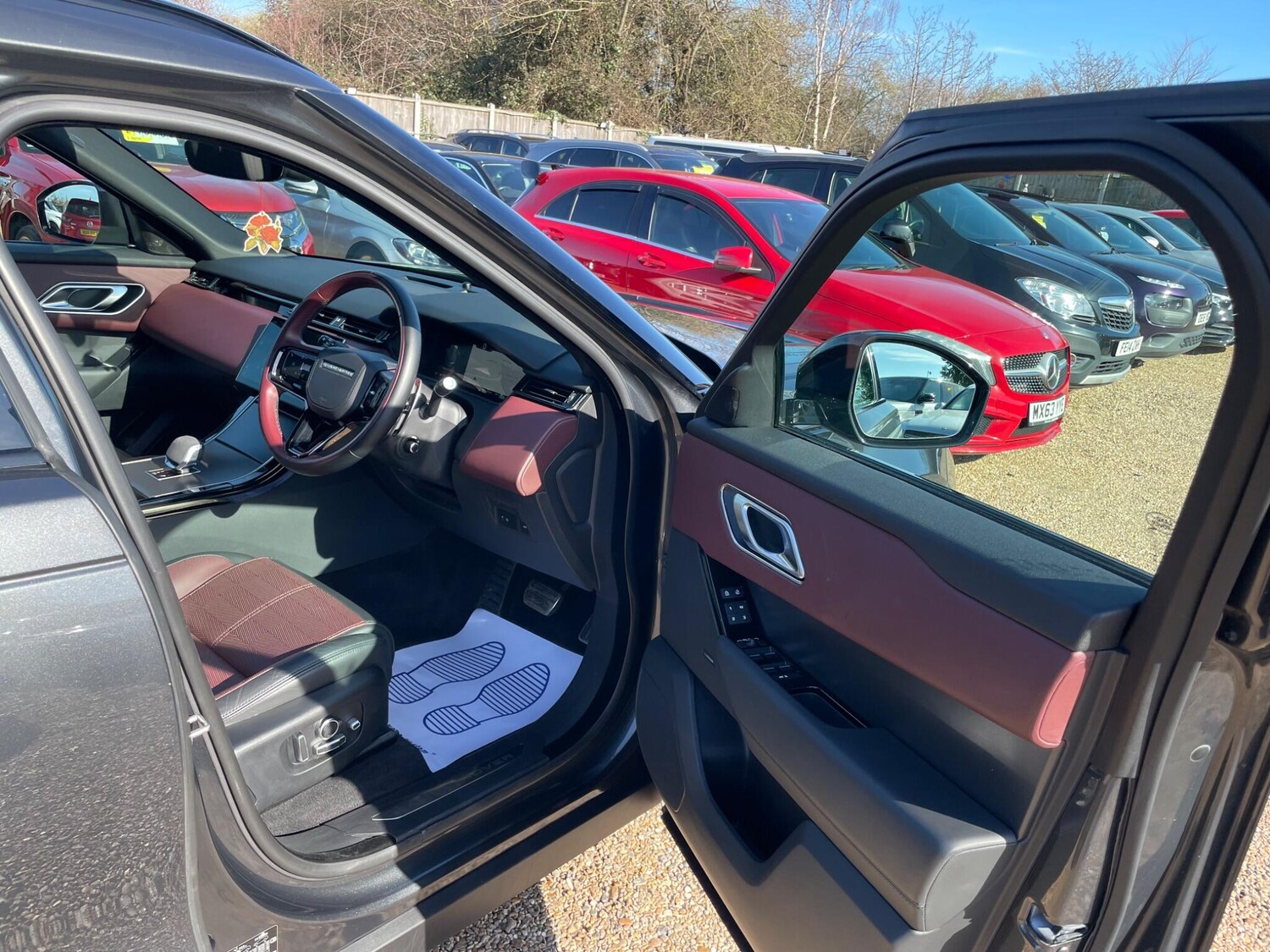 Used Land Rover Range Rover Velar 2023 for sale - 77724147: Photo 10