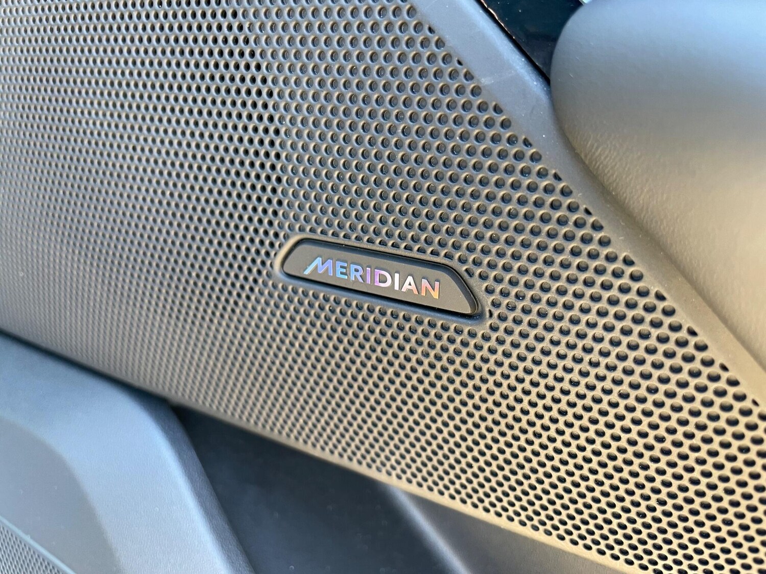 Used Land Rover Range Rover Velar 2023 for sale - 77724147: Photo 12