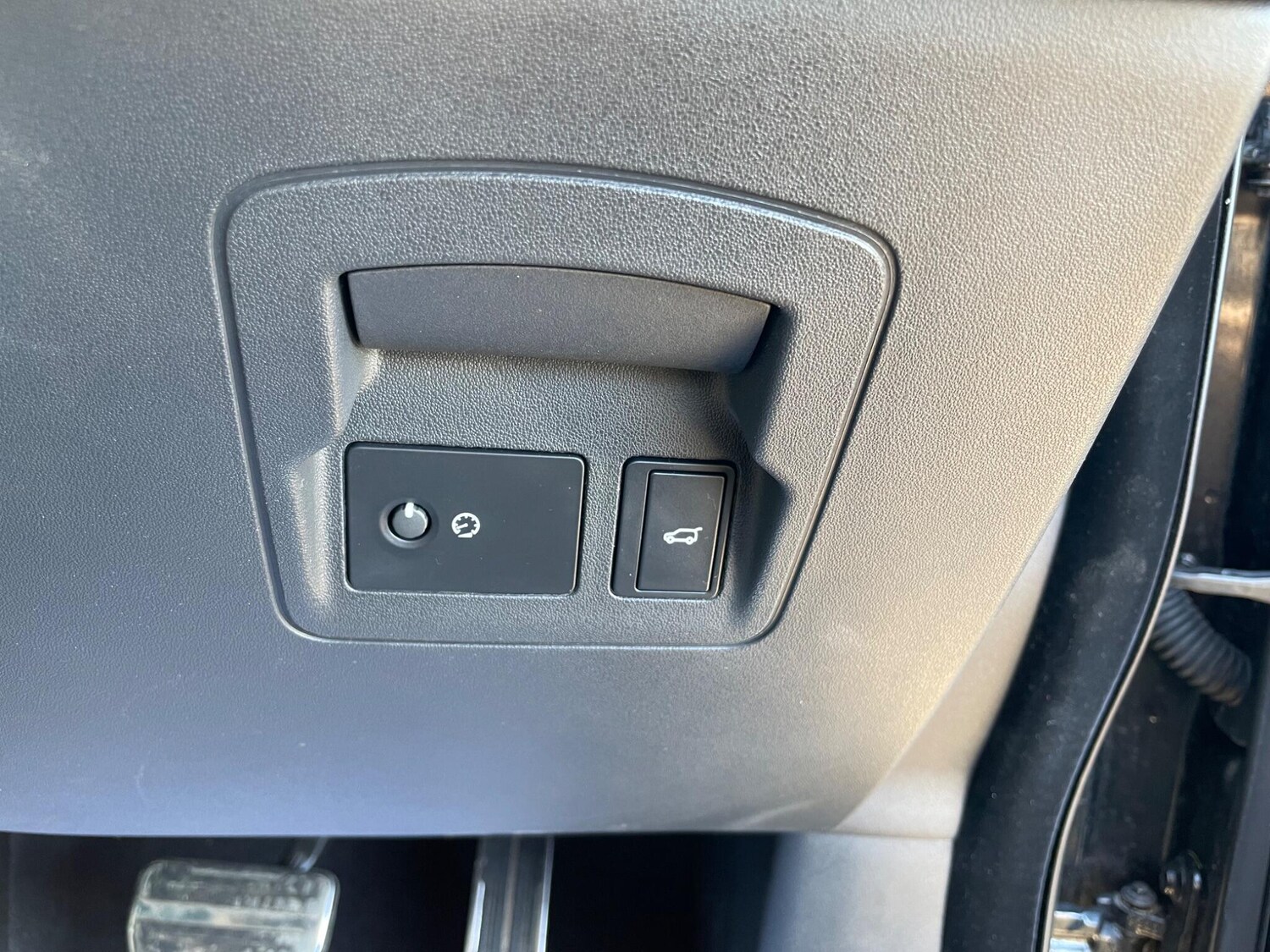 Used Land Rover Range Rover Velar 2023 for sale - 77724147: Photo 14