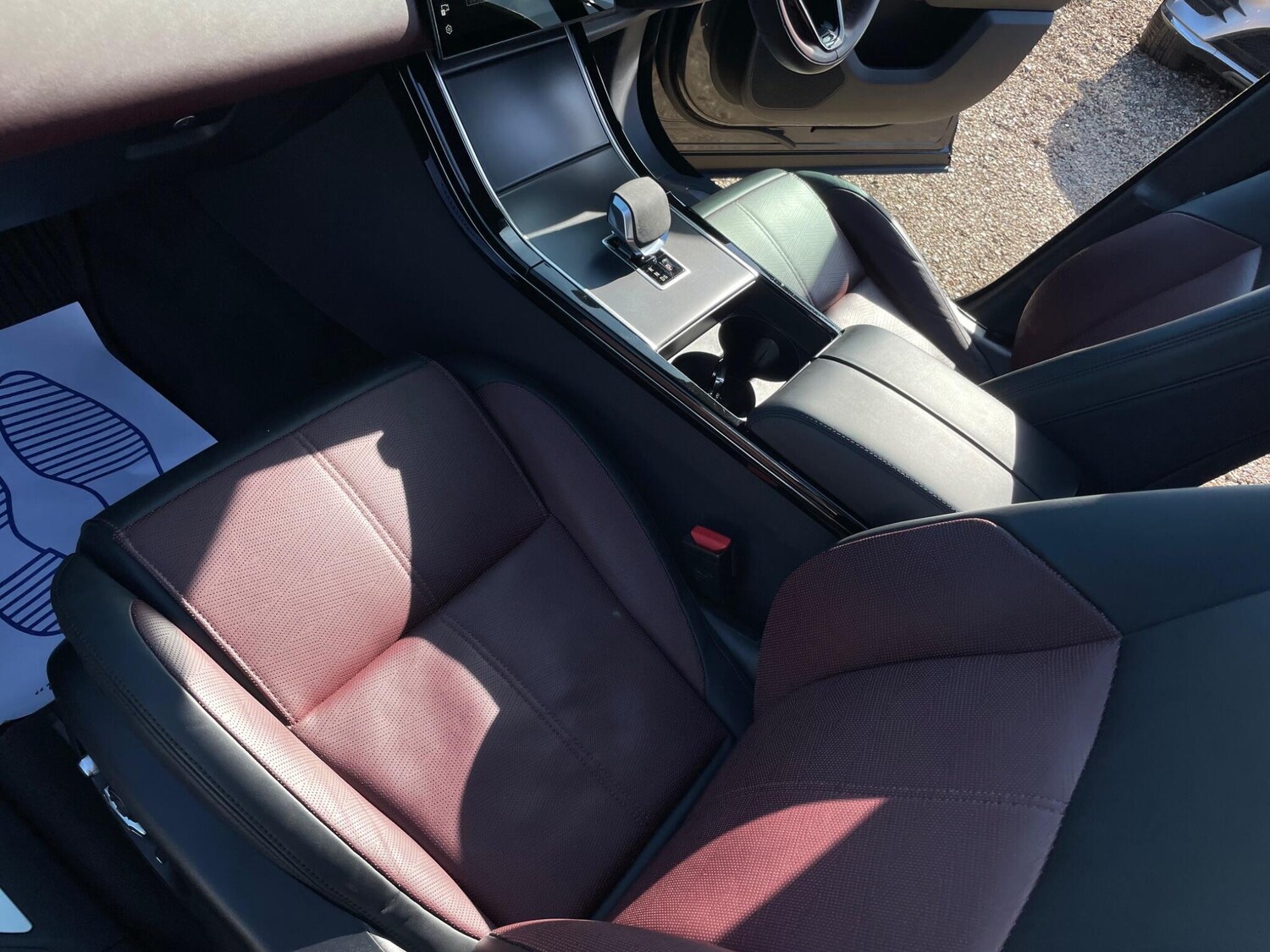 Used Land Rover Range Rover Velar 2023 for sale - 77724147: Photo 37