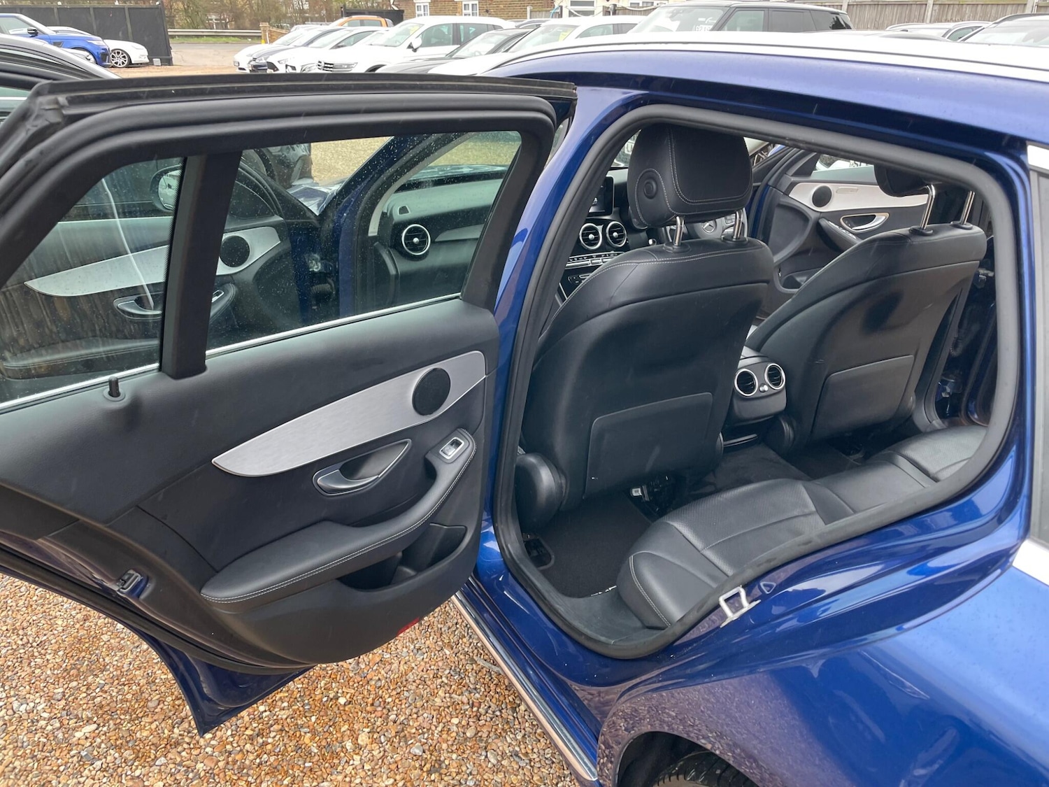 Used Mercedes-Benz C Class 2017 for sale - 77671271: Photo 35