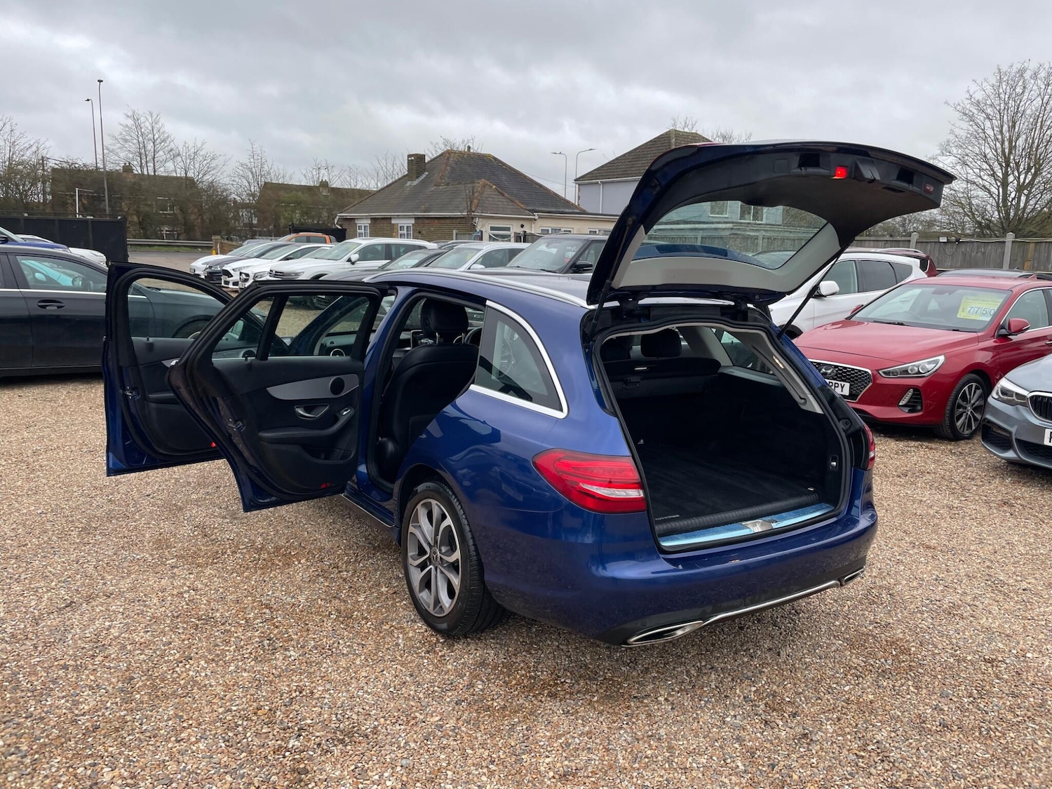 Used Mercedes-Benz C Class 2017 for sale - 77671271: Photo 47