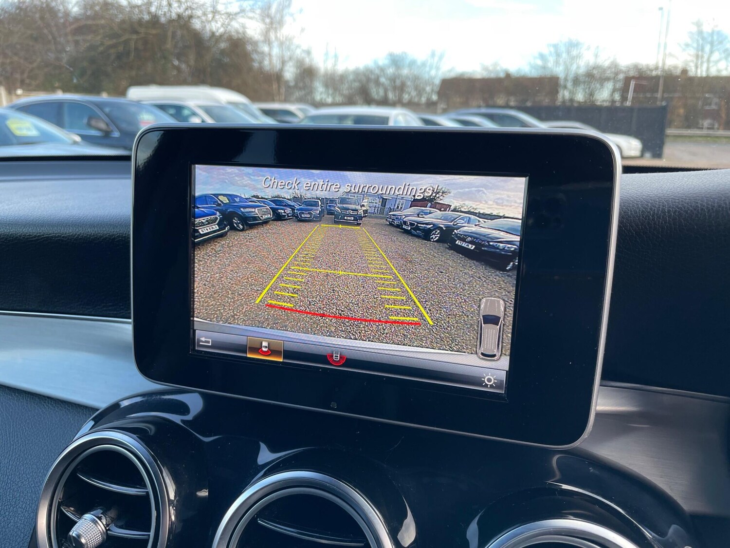 Used Mercedes-Benz GLC 2018 for sale - 77501809: Photo 16