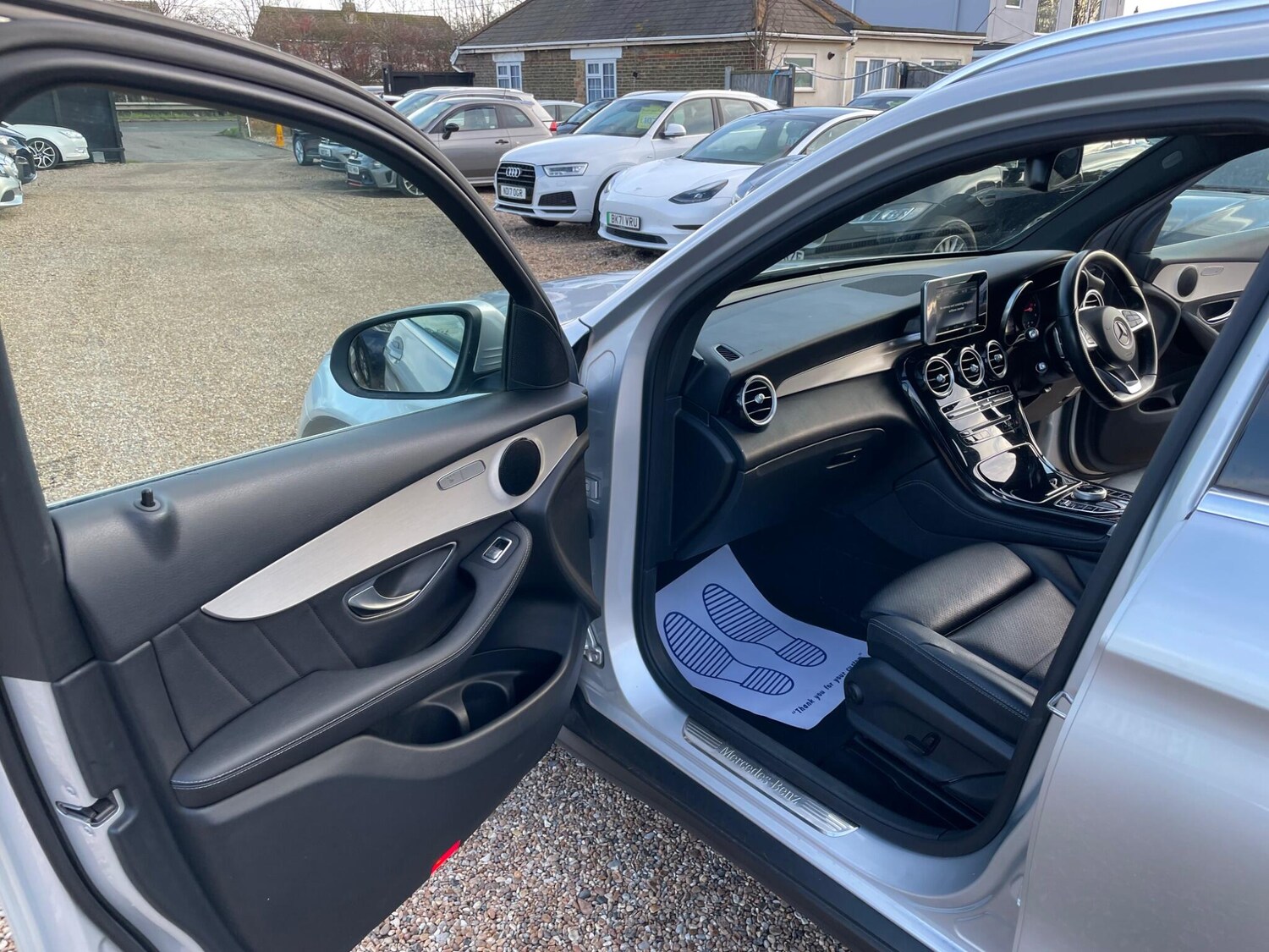 Used Mercedes-Benz GLC 2018 for sale - 77501809: Photo 26