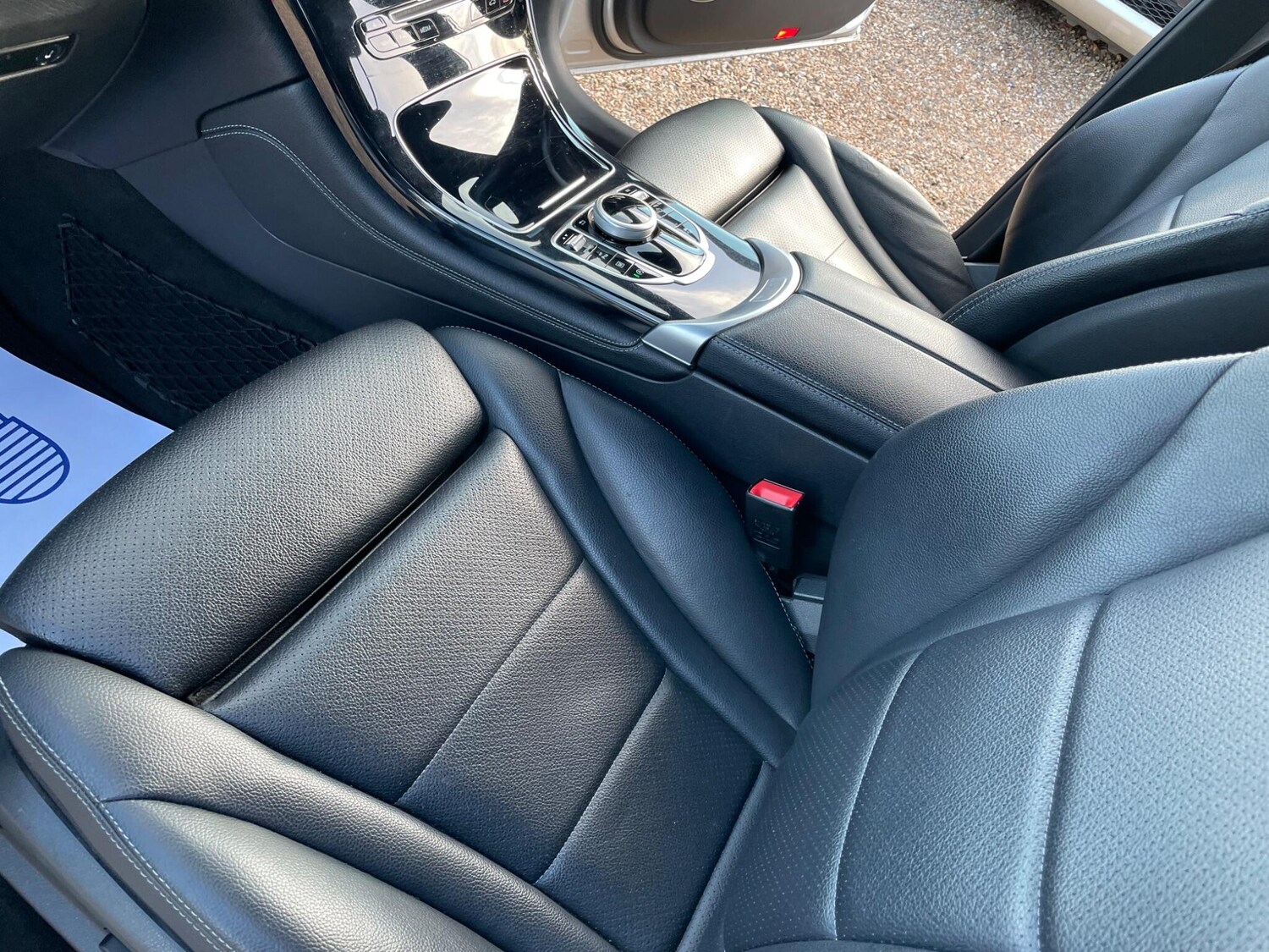 Used Mercedes-Benz GLC 2018 for sale - 77501809: Photo 31