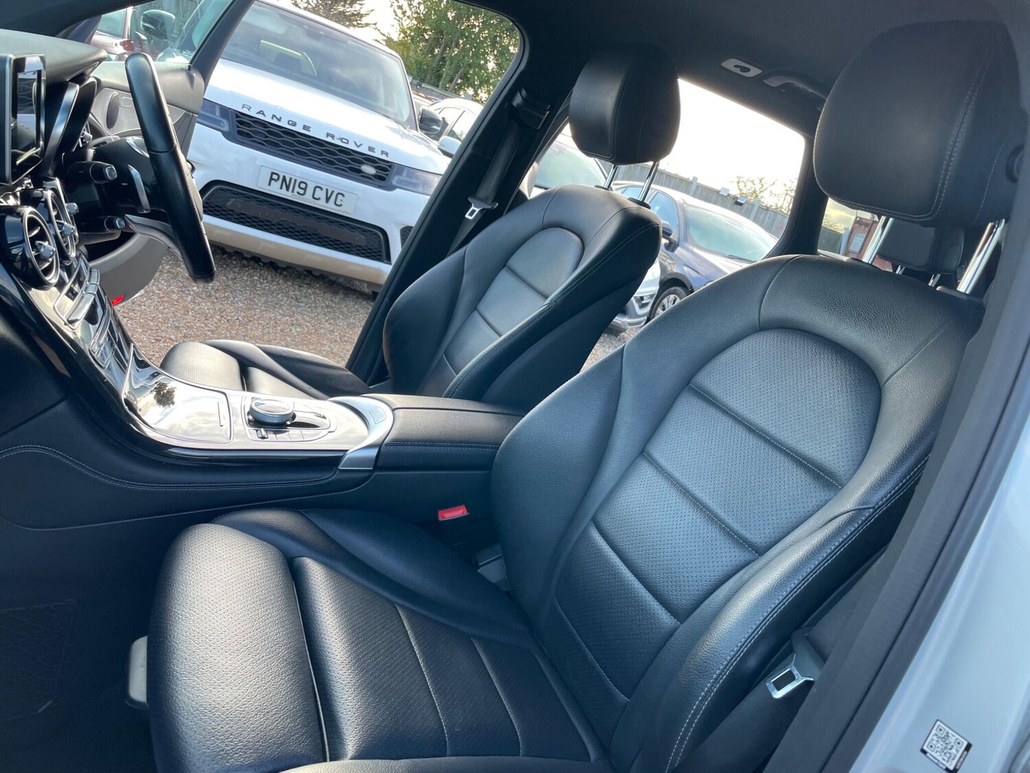 Used Mercedes-Benz GLC 2018 for sale - 77501809: Photo 33