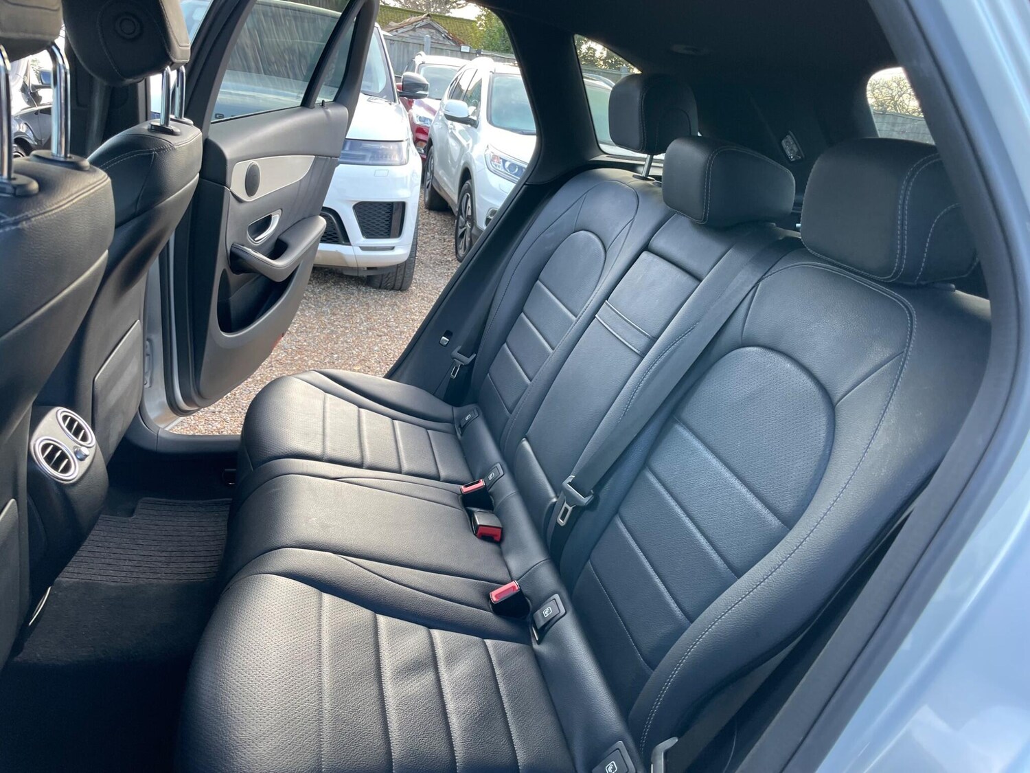 Used Mercedes-Benz GLC 2018 for sale - 77501809: Photo 40