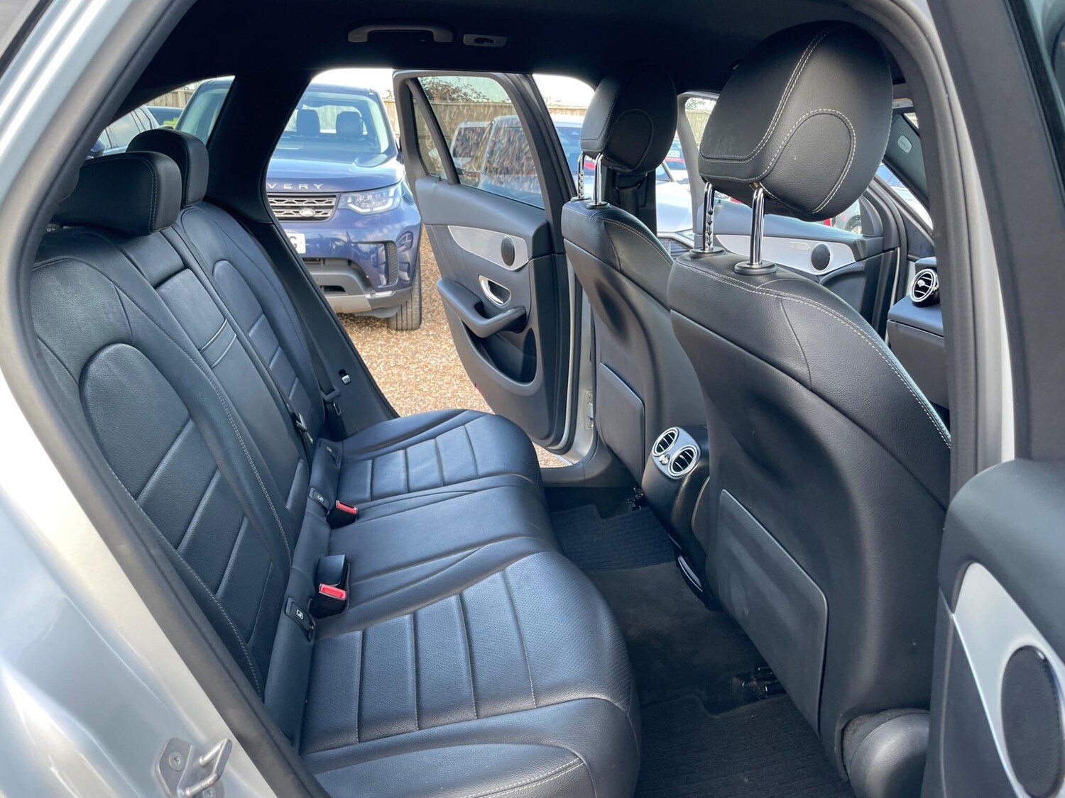 Used Mercedes-Benz GLC 2018 for sale - 77501809: Photo 42