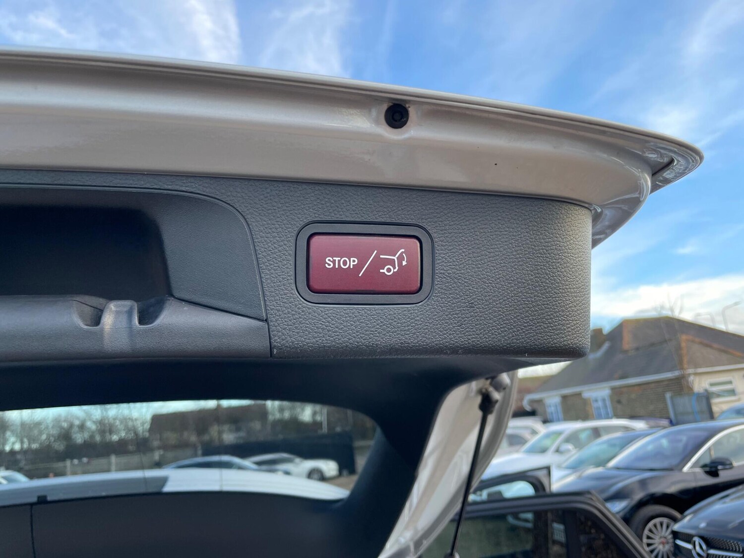 Used Mercedes-Benz GLC 2018 for sale - 77501809: Photo 47