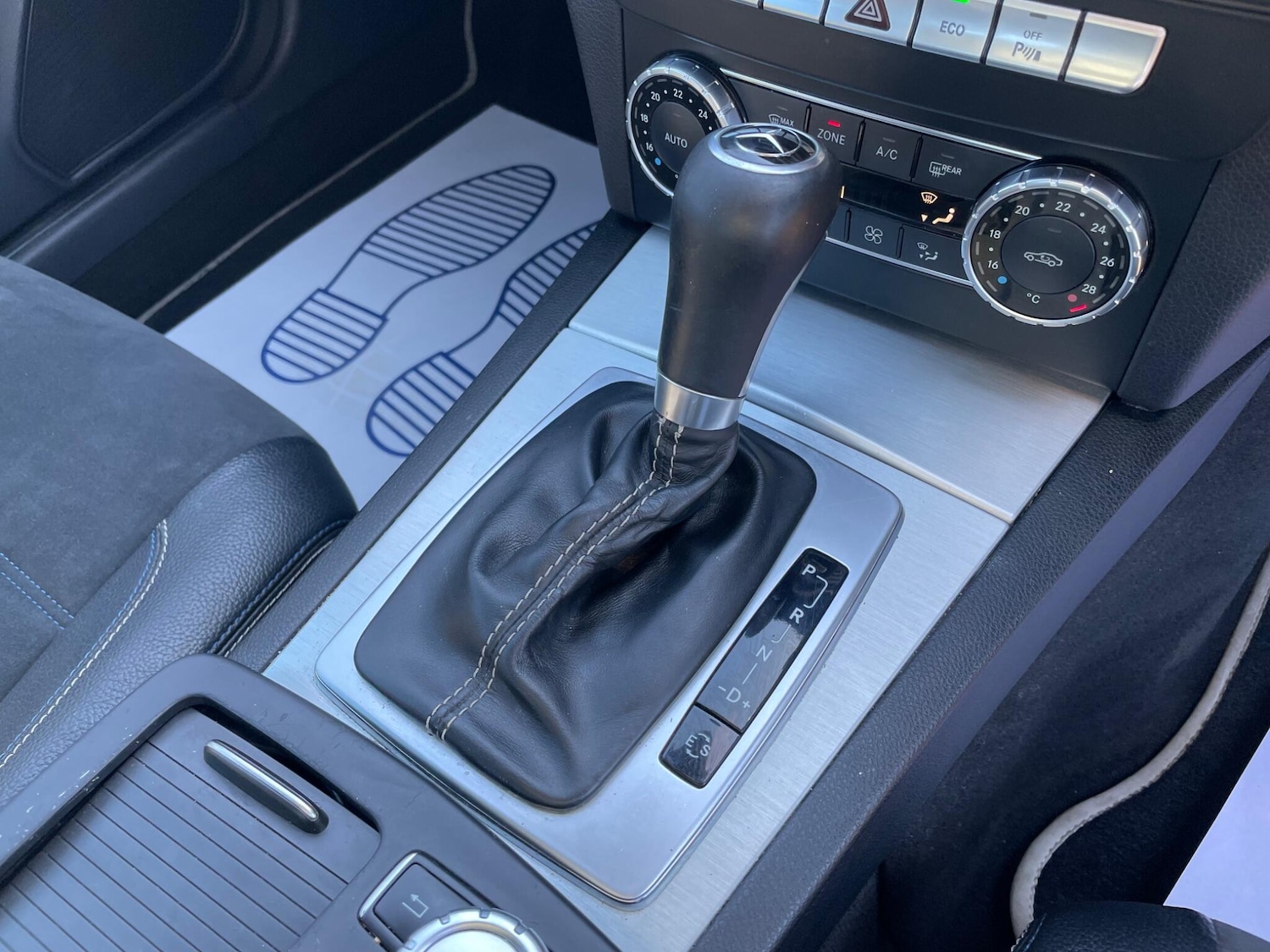 Used Mercedes-Benz C Class 2015 for sale - 77670619: Photo 18