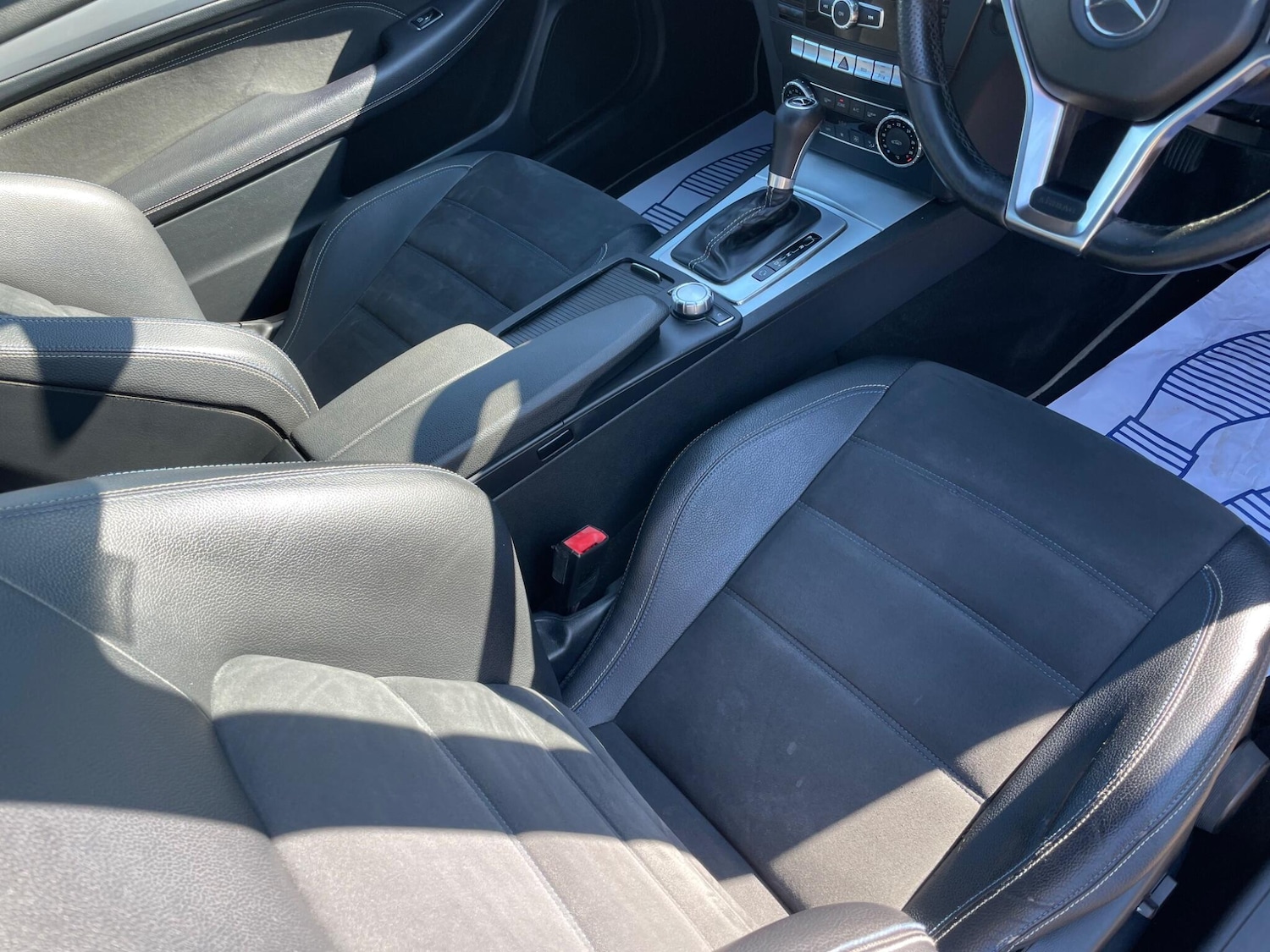 Used Mercedes-Benz C Class 2015 for sale - 77670619: Photo 23