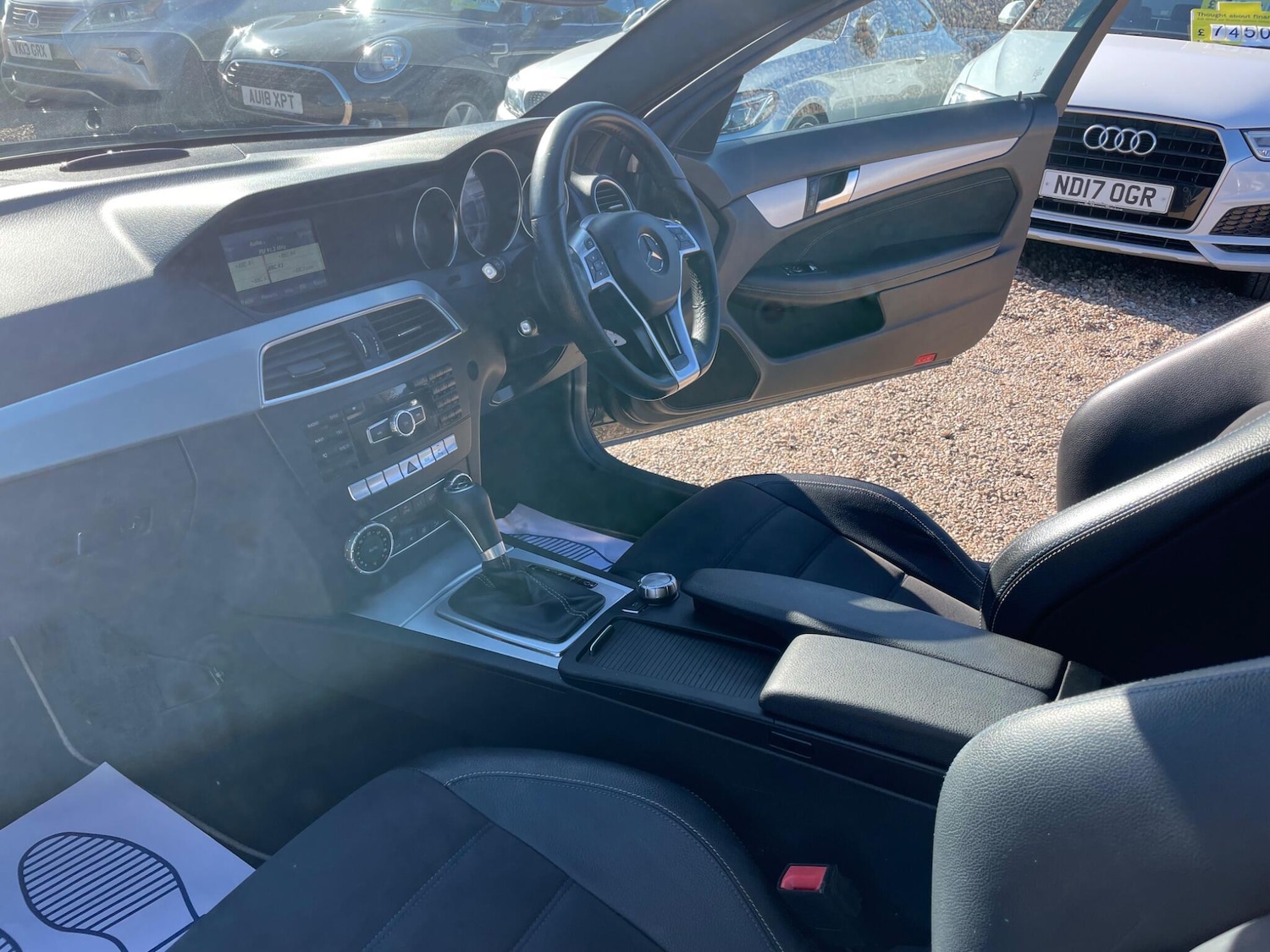 Used Mercedes-Benz C Class 2015 for sale - 77670619: Photo 28