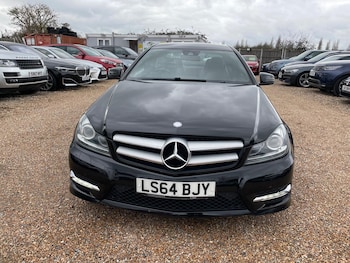 Used Mercedes-Benz C Class 2015 for sale - 77670619: Photo