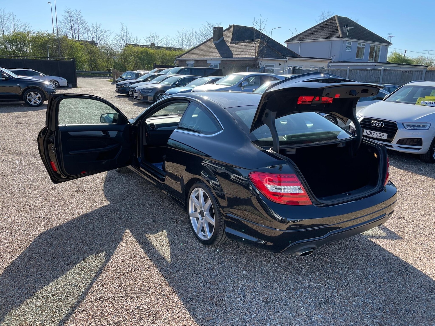 Used Mercedes-Benz C Class 2015 for sale - 77670619: Photo 39